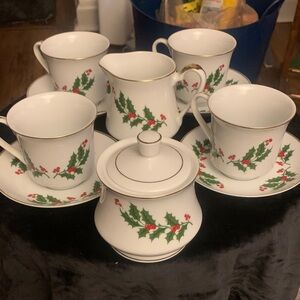 All The Trimmings Christmas Set